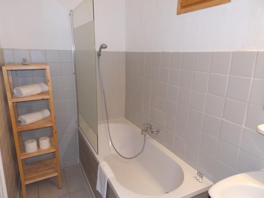 Le Clos Des Acacias Signes Rom bilde